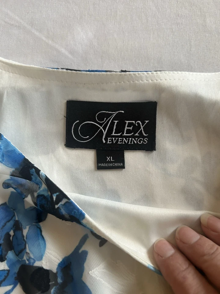 Blusa Alex Evenings Floral Asimétrica de Gasa para Mujer Talla XL Azul Blanco Nueva con Etiquetas Foto 3 de 4