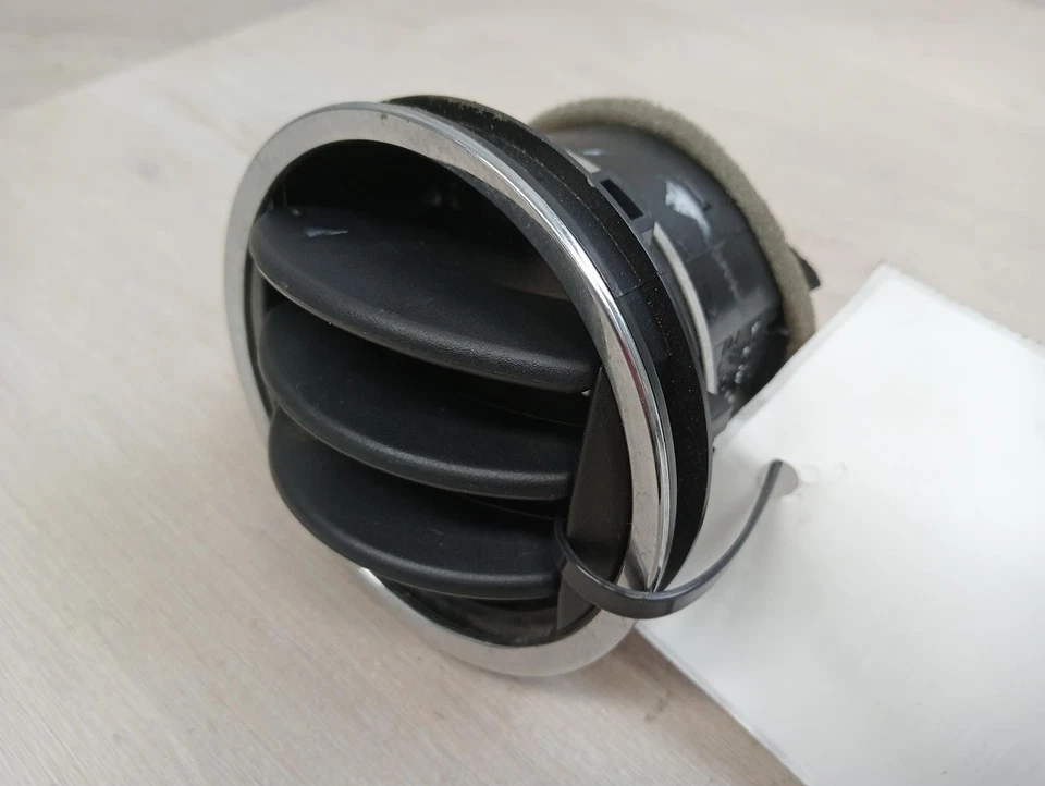 MAZDA CX7 TRIM PANEL 11/06-02/12 2010 - image 2 of 4