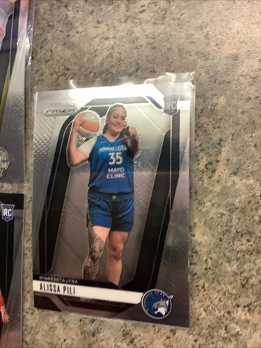 2024 WNBA PRIZM ROOKIES 6 CARD LOT INC VARIATIONS RCs CARDOSO SHELDON MUHL PILI - Picture 6 of 8