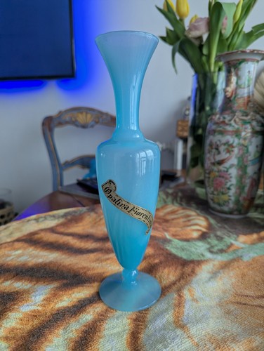 ancien vase Opaline bleu