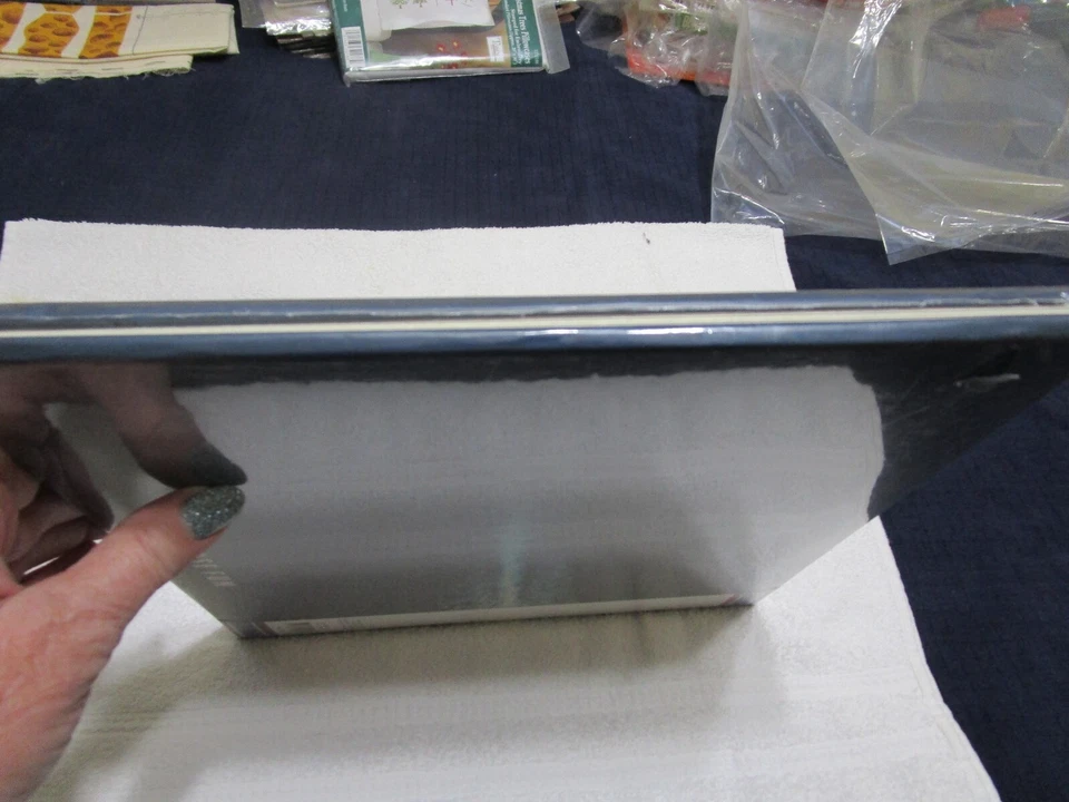 Carnival Cruise (Choose Fun) Photo Folio - Holds Two 8x10 Photo's - Image 3 of 4