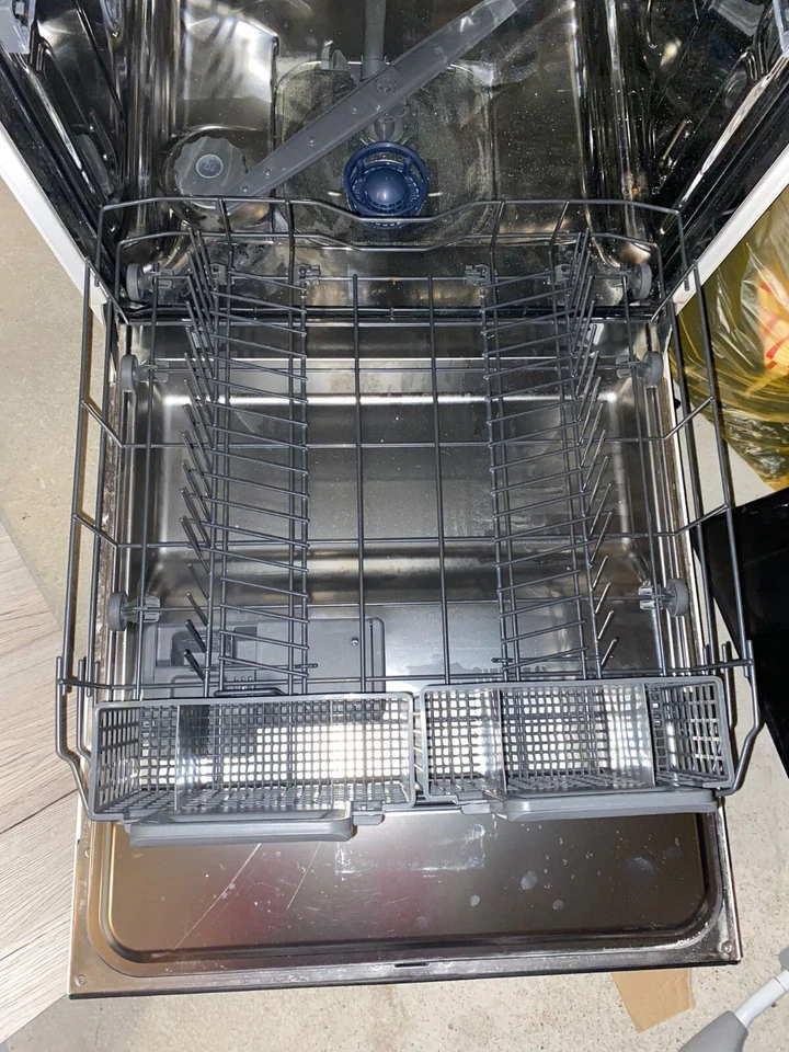Ich Verkaufe Geschirr Spülmaschine 3 Jahre Alt