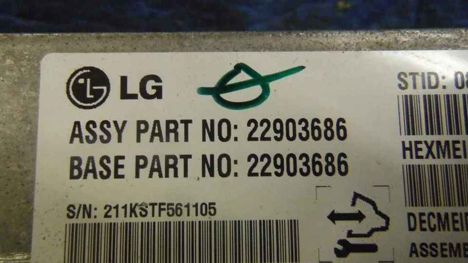 13 CHASIS CHEVY MALIBU COMUNICACIÓN ECM ONSTAR OPT UE1 SIN RECONOCIMIENTO DE VOZ Foto 2 de 4