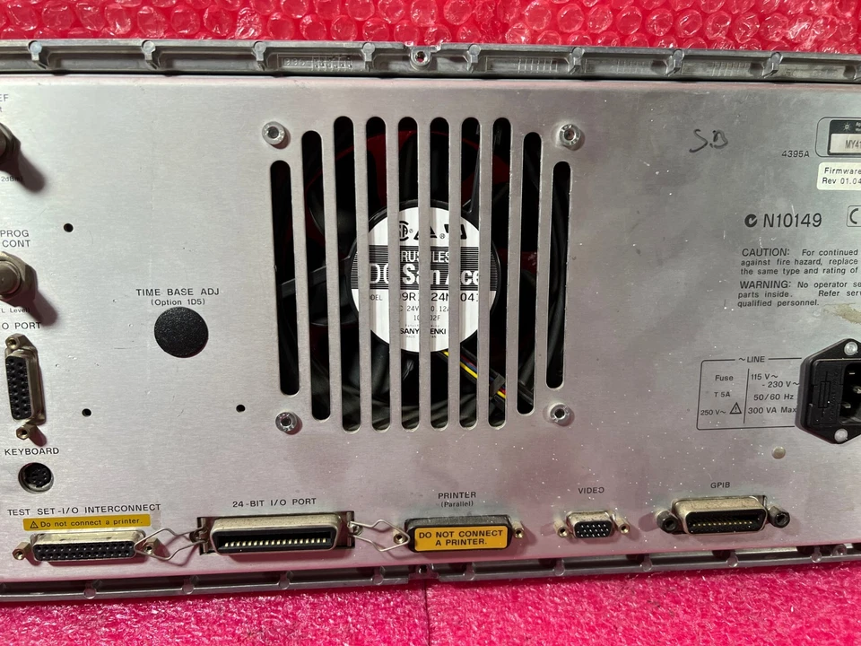 HP 4395A Spectrum Rear Panel E4970-66533 B-3704 E4970-66532 A-3607 - Image 3 of 4