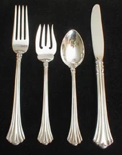 Reed and Barton 18TH / EIGHTEENTH CENTURY 4 pc. place setting(s)