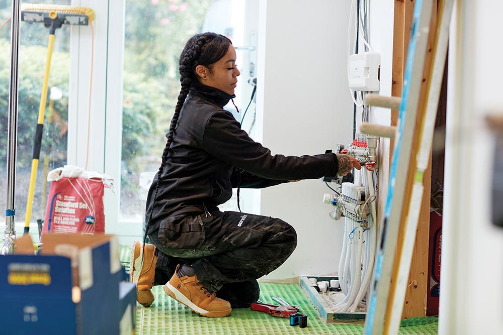 Thumbnail - Scruffs Damen Softshelljacke „trade“ Größe 32