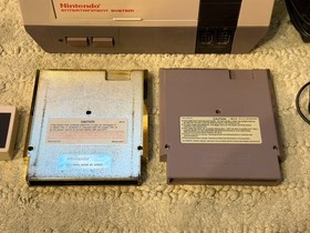 Original NES Console + 2 Zelda Cartridges + 1 Controller and Cables (NEW 72 pin)