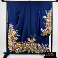 Vintage Japanese Silk Furisode Kimono   Blue Floral Graceful Beauty