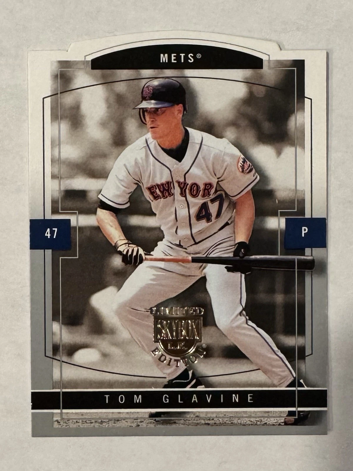 Tom Glavine trading card
