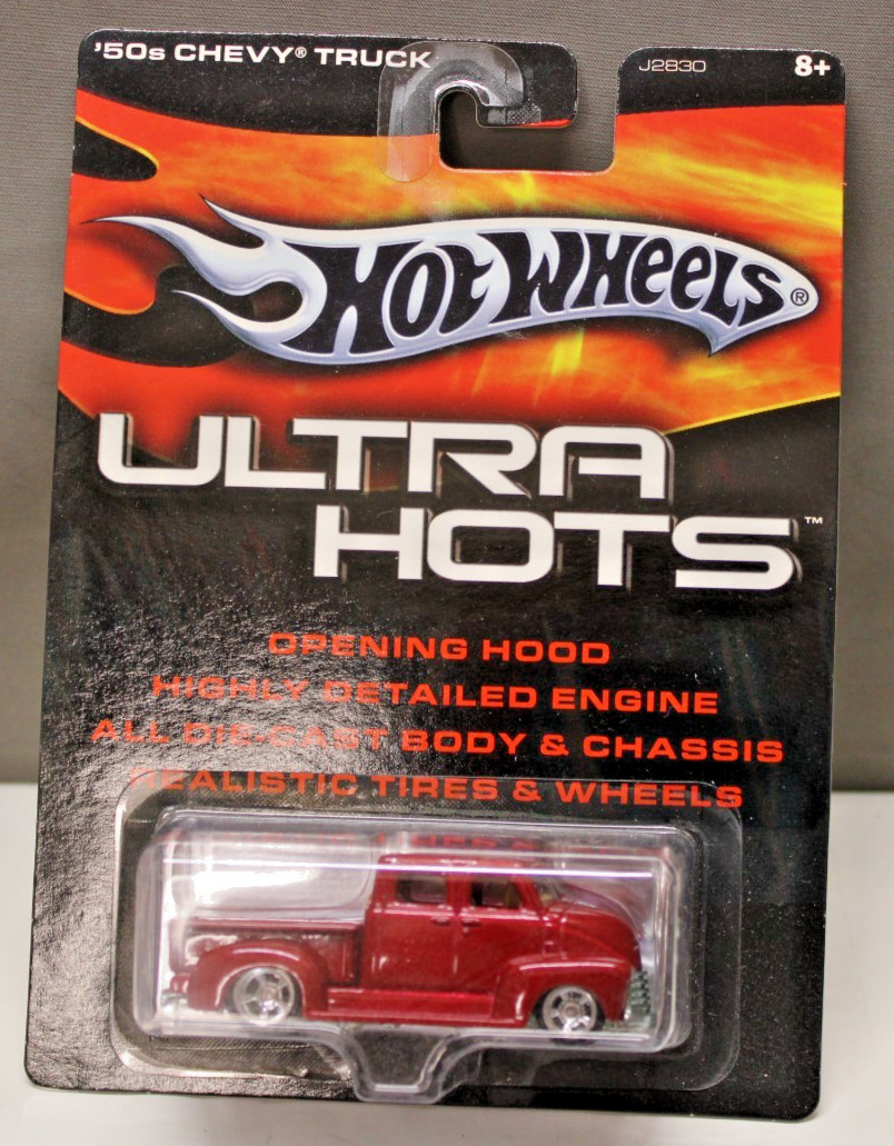 HOT WHEELS 2006 ULTRA HOT SERIES 1950 CHEVY TRUCK W/ REAL RIDERS MINT ON CARD  z