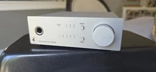 Pro-Ject Head Box S2 Digital DAC pre-amp