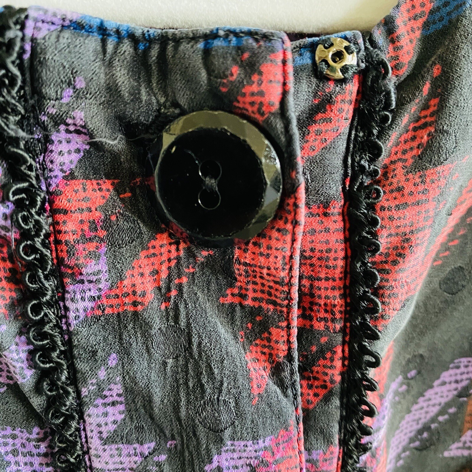 Multi Color Houndstooth Button Up Round Neck Cap … - image 3