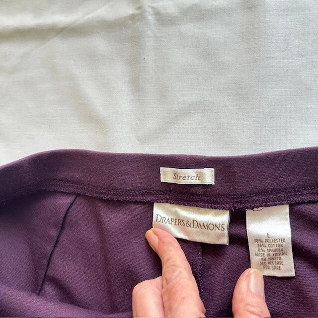 Pantalones de mujer Drapers & Damons grandes elásticos ciruela Foto 3 de 4