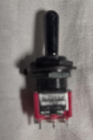 Interruttore Leva Pipistrello Per Chitarra C&amp;K 7211, ON/ON/ON, Nero, 1/2 Foro