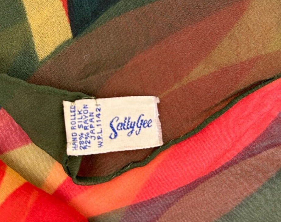 Sally Gee Rectangular Olive Green Retro Geometric… - image 11