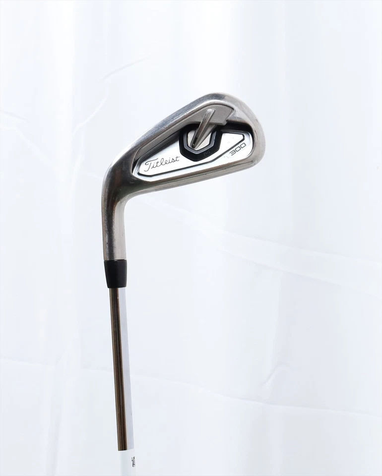Titleist T300 2019 5 Iron Regular Amt Red R300 Steel 12540999 Good Left Hand Lh - Image 2 of 4