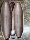 Griswold Cast Iron #2 Vienna Roll Pan (HTF Variation 2)
