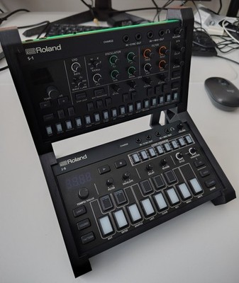 Roland AIRA S-1 Tweak and J-6 Chord Compact Synthesizers + 2 Tier Angled Stand