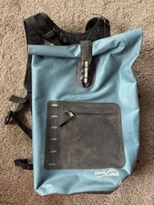 Seal Line Medium Blue Dry Bag Pack w/Shoulder Straps Backpack Used