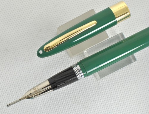 Very Nice Green Snorkel Statesman P & P Set, Fine Pt, ORIGINAL RECEIPT, RESTORED