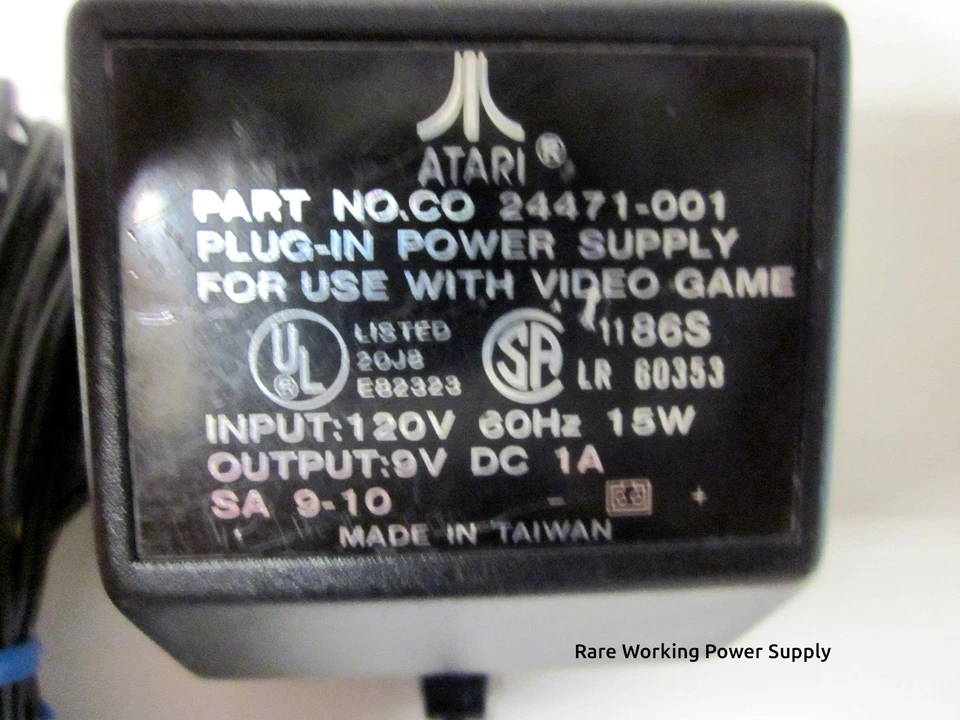 Fuente de alimentación de juego Atari 7800 parte CO 24471-001 punta azul 9V original OEM funcionando Foto 2 de 4