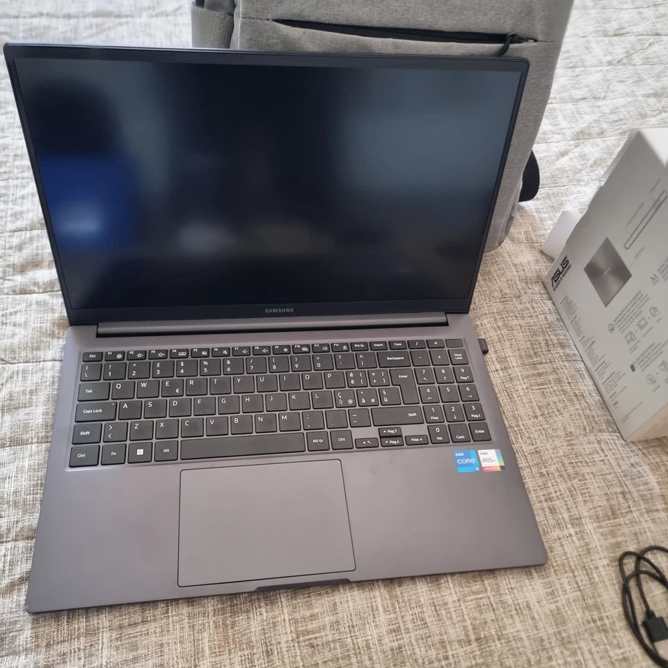 computer portatile usato Samsung  - Immagine 3 di 4