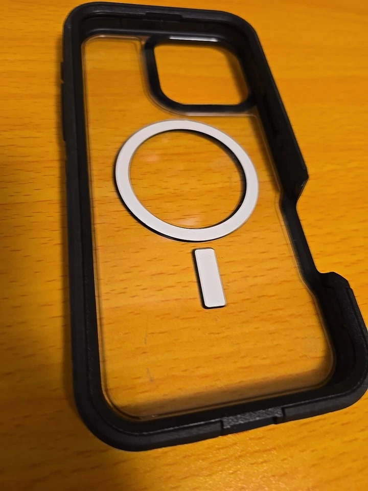 OtterBox Defender XT MagSafe 适用于 Apple iPhone 16 Pro Max 黑色/透明 原始设备制造商 6.9 — 第 4/4 张图片