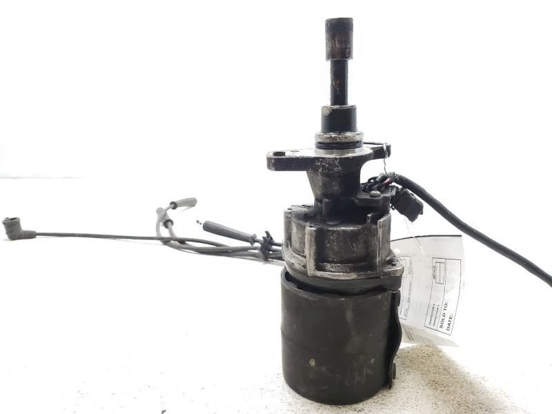 90-95 Nissan Pickup Distributor 4 Cylinder Hitachi Manufactured OEM 22100-40F00 - Image 2 of 4