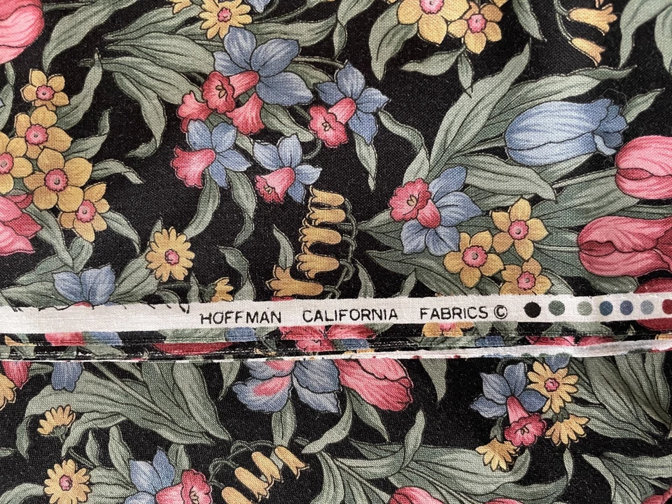 Hoffman California 花卉黑色被子织物 3 码花朵郁金香虹膜水仙 — 第 2/3 张图片
