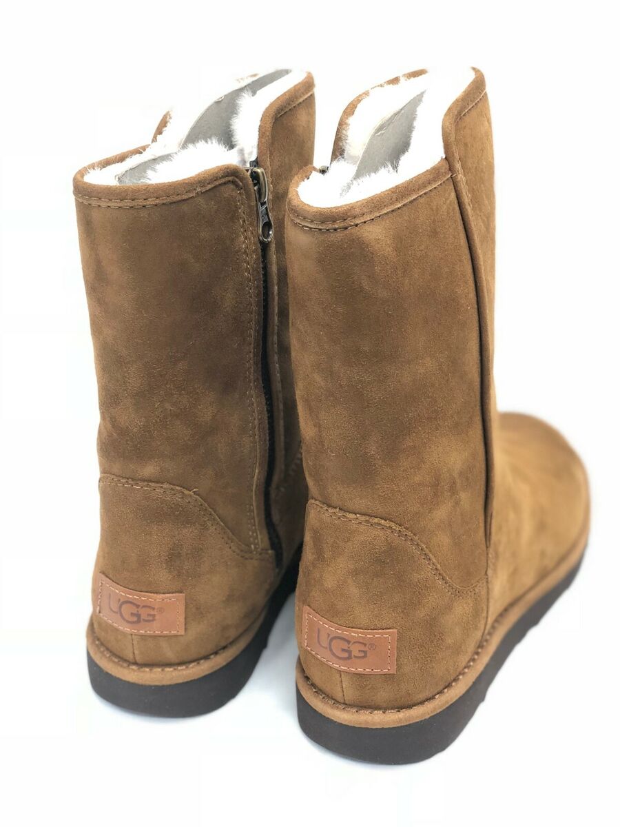 UGG Australia Women's Abree Short II Boots Suede Sheepskin UGG Australia Women's Abree Short II Boots Suede Sheepskin