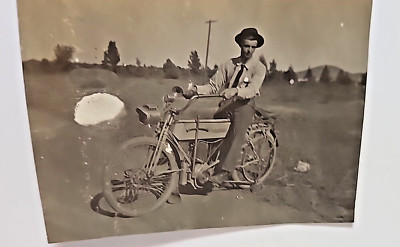 1900's Man Riding Excelsior Auto Cycle Motorcycle Original Photo