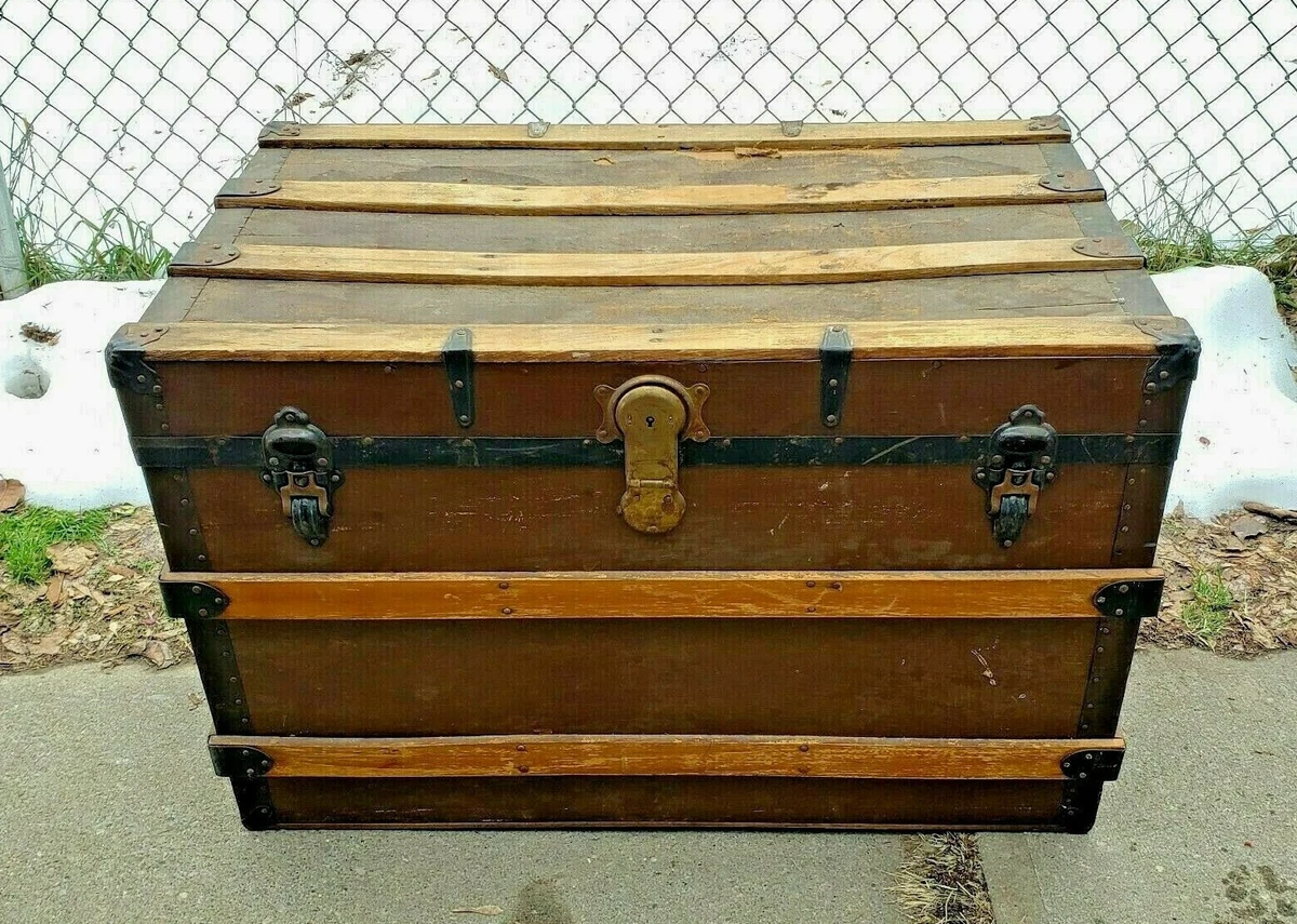 Stunning Antique Wood Flat Top Steamer Trunk Storage Treasure Chest Coffee  Table