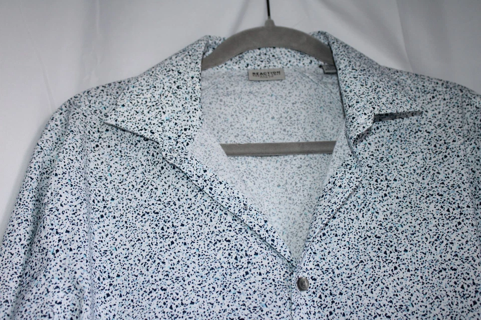 Reaction Kenneth Cole Manga Larga Abotonada Blanco Azul Salpicaduras Calce Ajustado Grande Foto 2 de 4