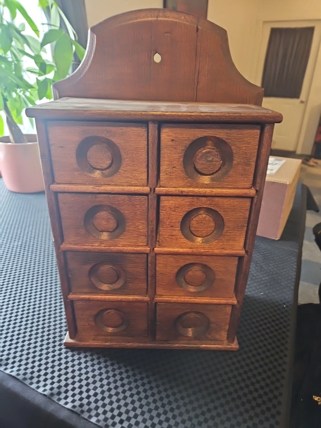 ANTIQUE PRIMITIVE WALL OAK WOOD SPICE CABINET RACK 8 DRAWER Apothecary
Opens in a new window or tab