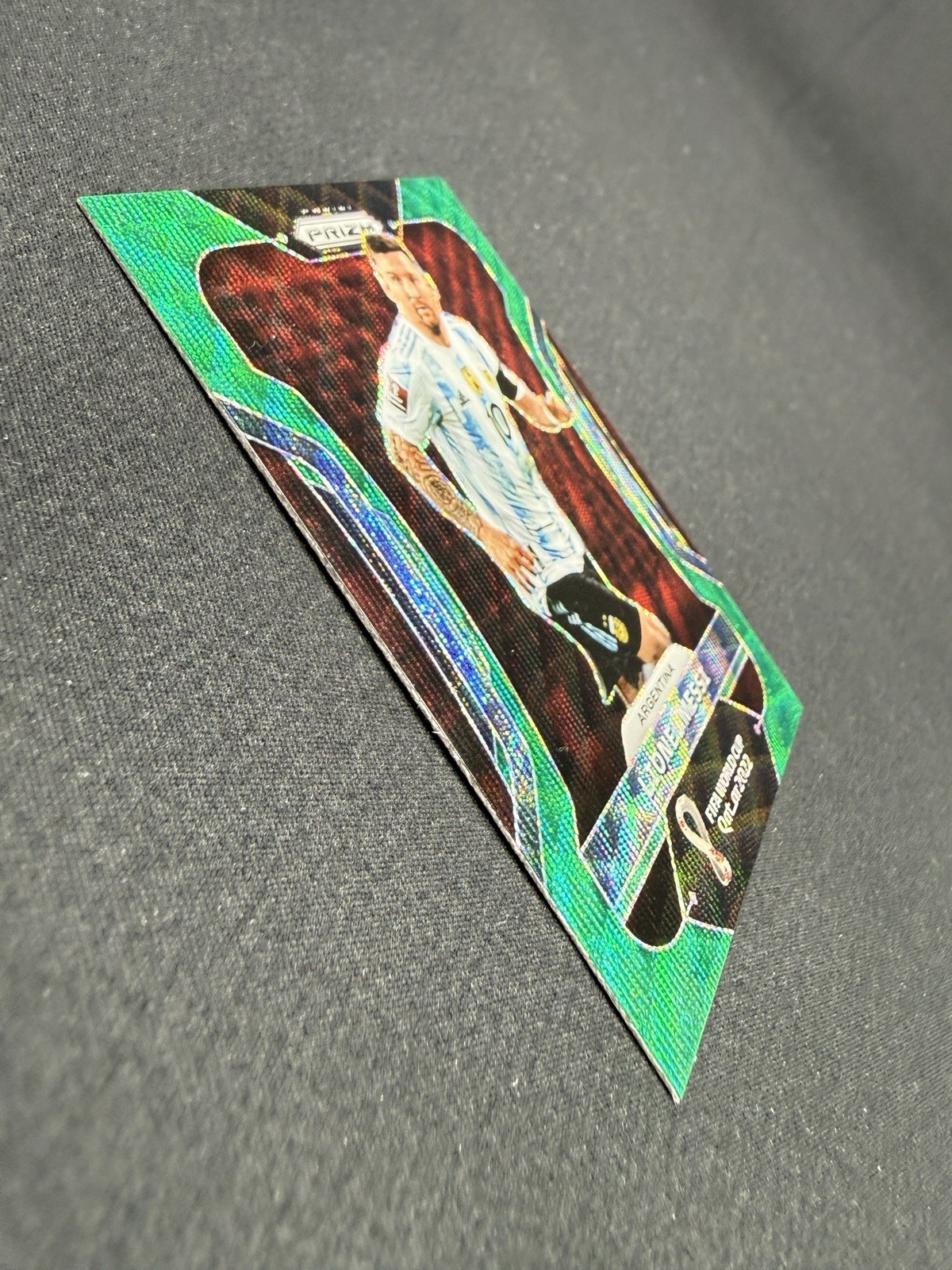 2022 Panini Prizm LIONEL MESSI GREEN WAVE REFRACTOR WORD CUP HOLO #7🔥RARE🔥 view 4