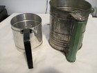Vtg lot 2 Flour Metal Sifter 3 Cup with Green Wooden Handle by Bromwell Co USA — photo 5