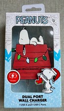NEW Peanuts Snoopy Doghouse Dual Usb A C Port USB Charging Hub Christmas Holiday