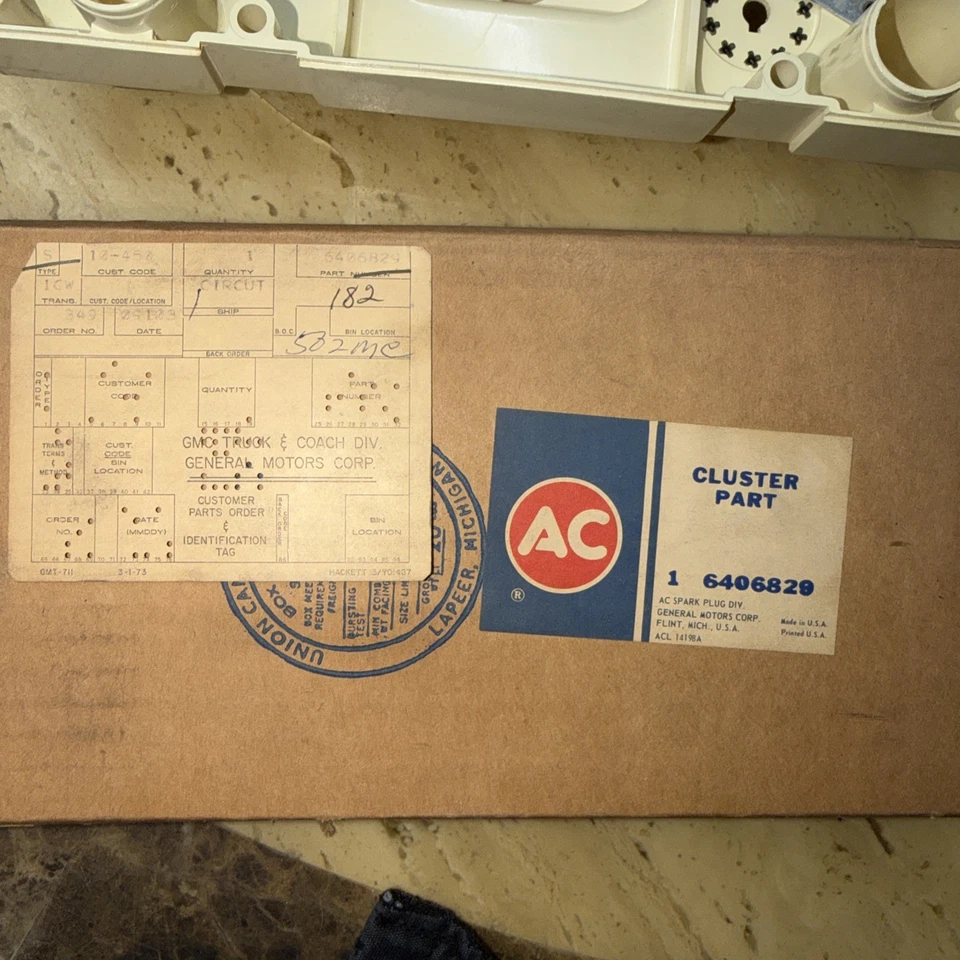 Nuevo de Lote Antiguo Ac Cluster Parte Años 50-60 55-59 Serie 300 y 400 Chevy GMC 6406820 Foto 3 de 3