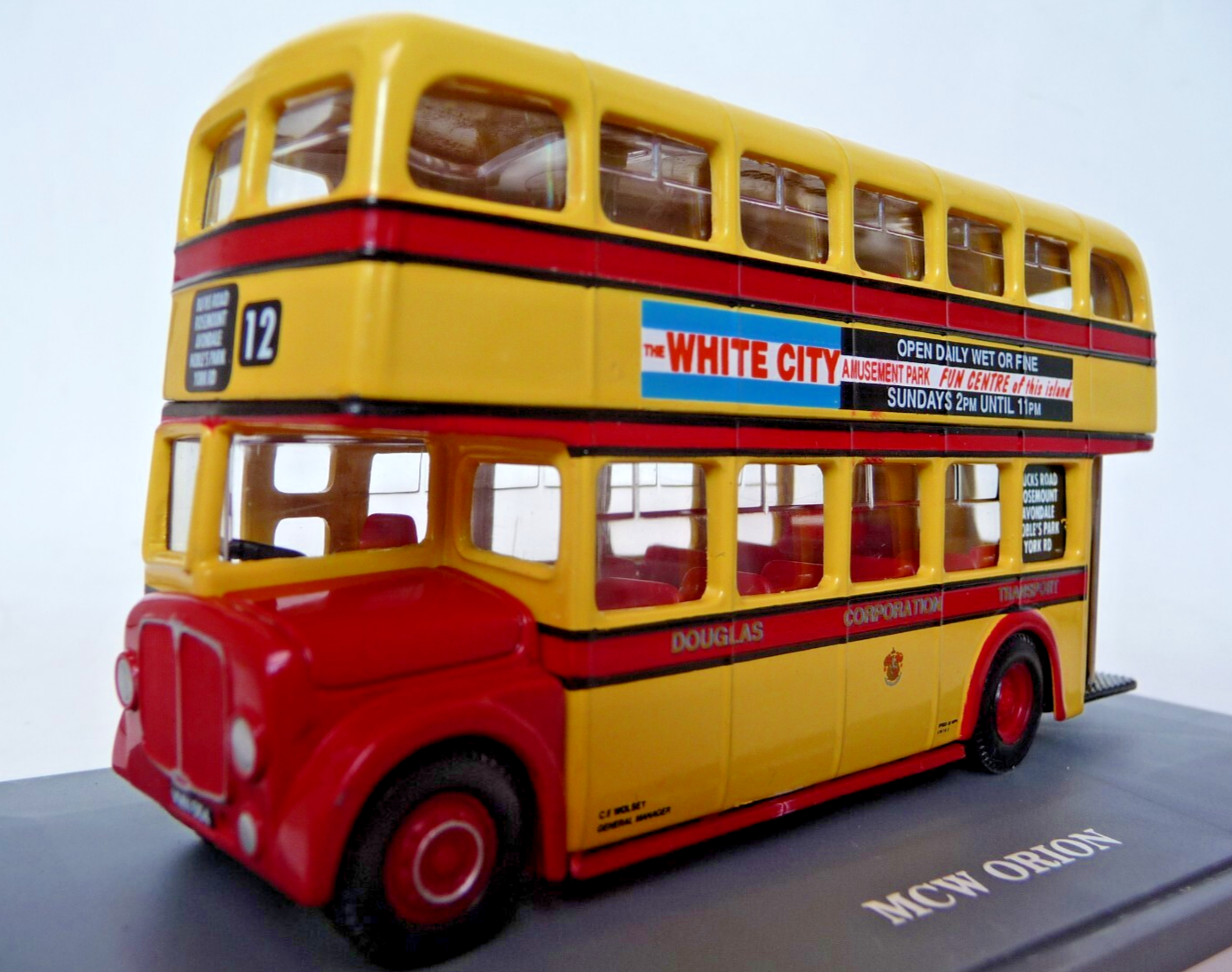 Corgi OOC 97943AEC Regent V MCW Orion Douglas Corporation Transport route 12