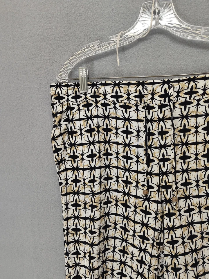 Calça American Rag Feminina Grande Preto Branco Ouro Estampa Geométrica Harém Boho Crop - Imagem 2 de 4