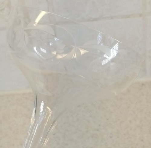 SCARCE HEISEY Glass Moonglo 5 3/4" Tall Hollow Champagne Stem #5040 Excellent!