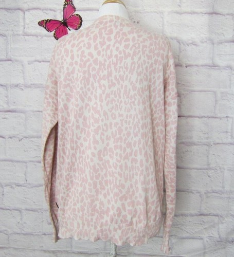 Calvin Klein Jeans Women's size XL Pink & White Leopard Sweater - Picture 5 of 9