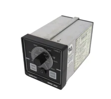 USED PARTLOW 1010213001000 TEMPERATURE CONTROLLER