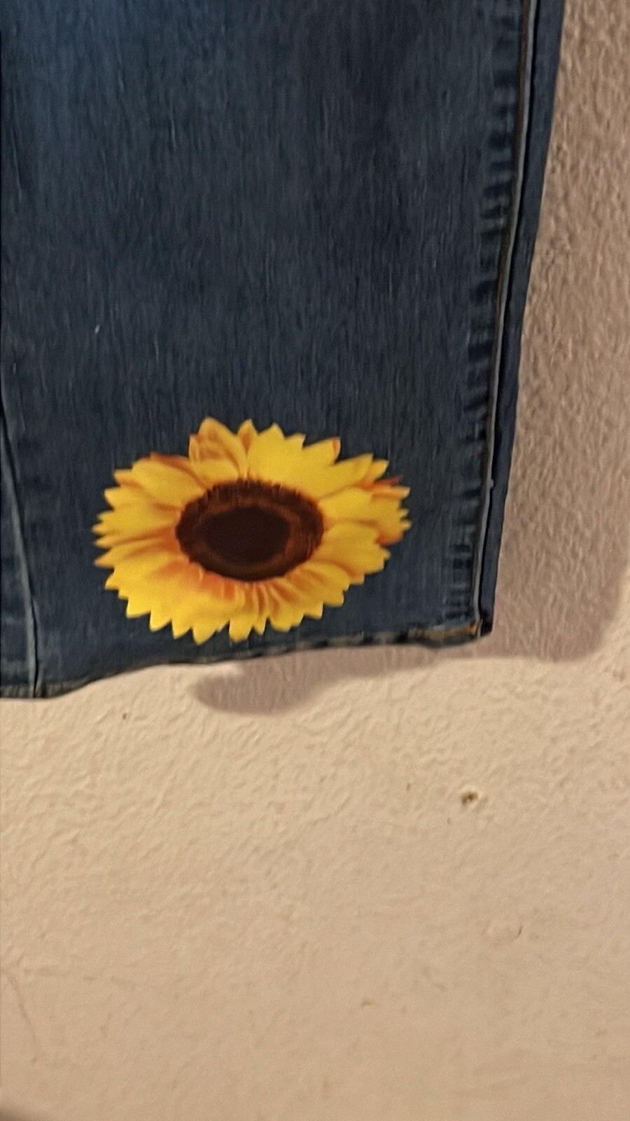 Jeans With Sunflower Pattern - image 6