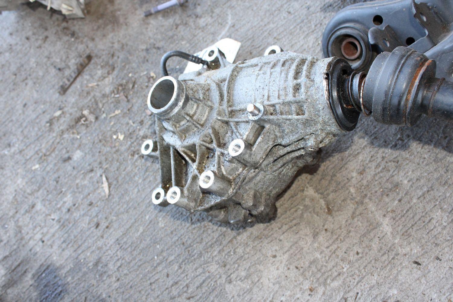 Carrier/differential Assembly MASERATI LEVANTE 17