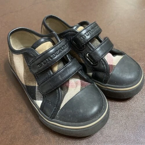 Zapatos de Bebé Negro superior de cuero Burberry