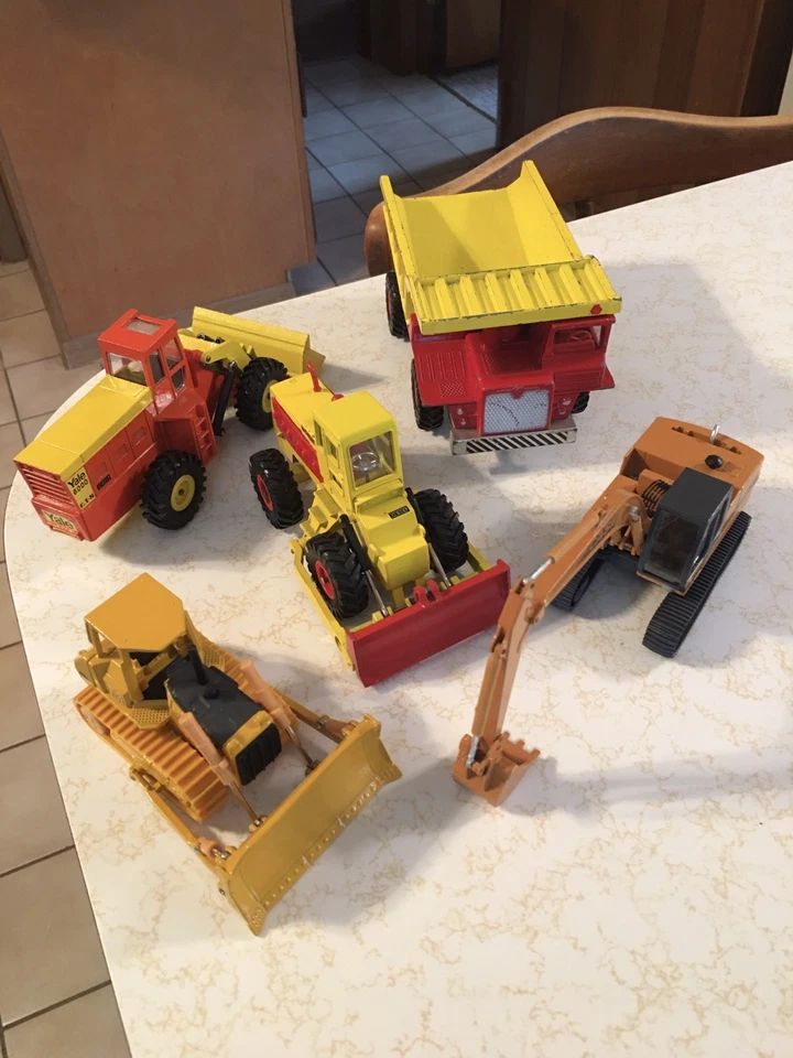 MICHIGAN, YALE, DEERE, ESTUCHE, AVELING BARFORD. SIN CAJAS. Foto 2 de 4