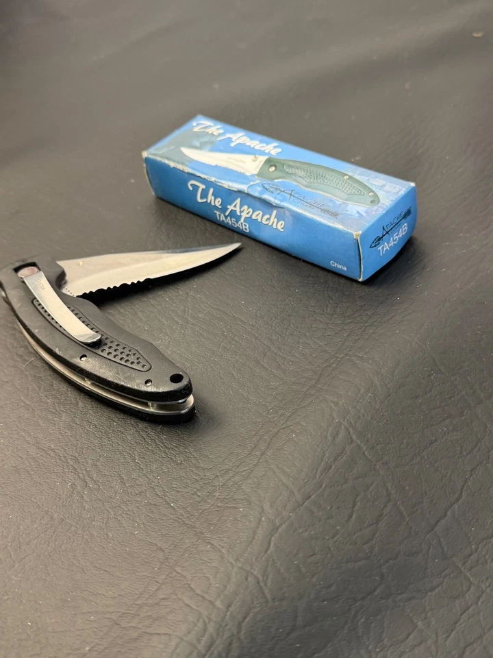Cuchillo Plegable Apache Cutlery TA454B The Apache - 44 Foto 3 de 4