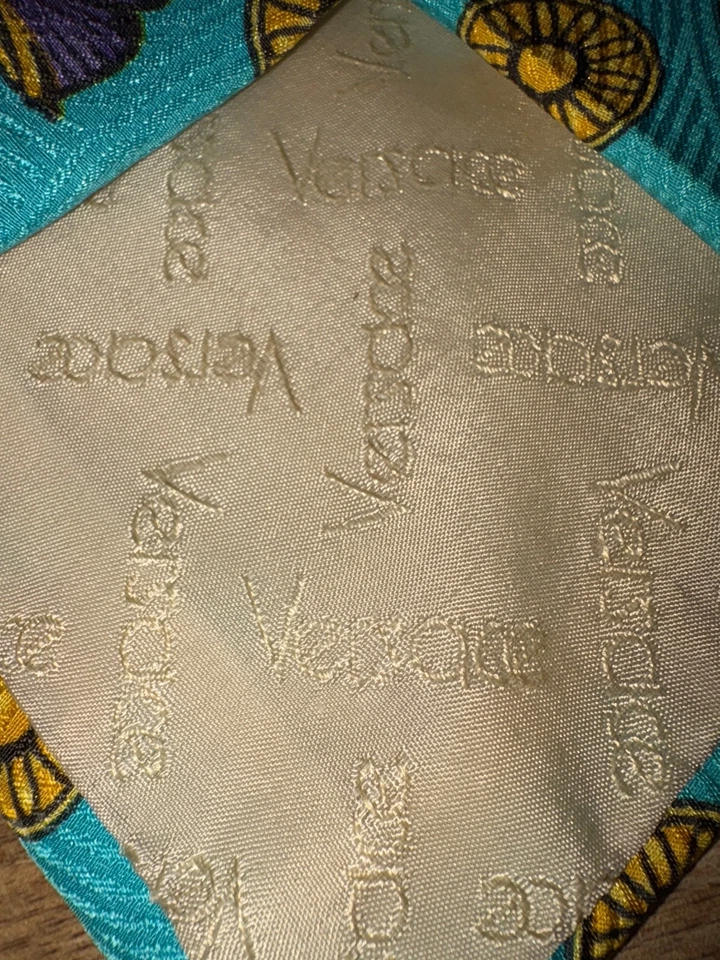 GIANNI VERSACE VINTAGE '90s ICONIC  BUTTERFLY Spain  BLUE - Image 4 of 4