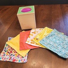 Lovevery Magic Tissue Box Montessori Toy Wooden Cotton Cloth